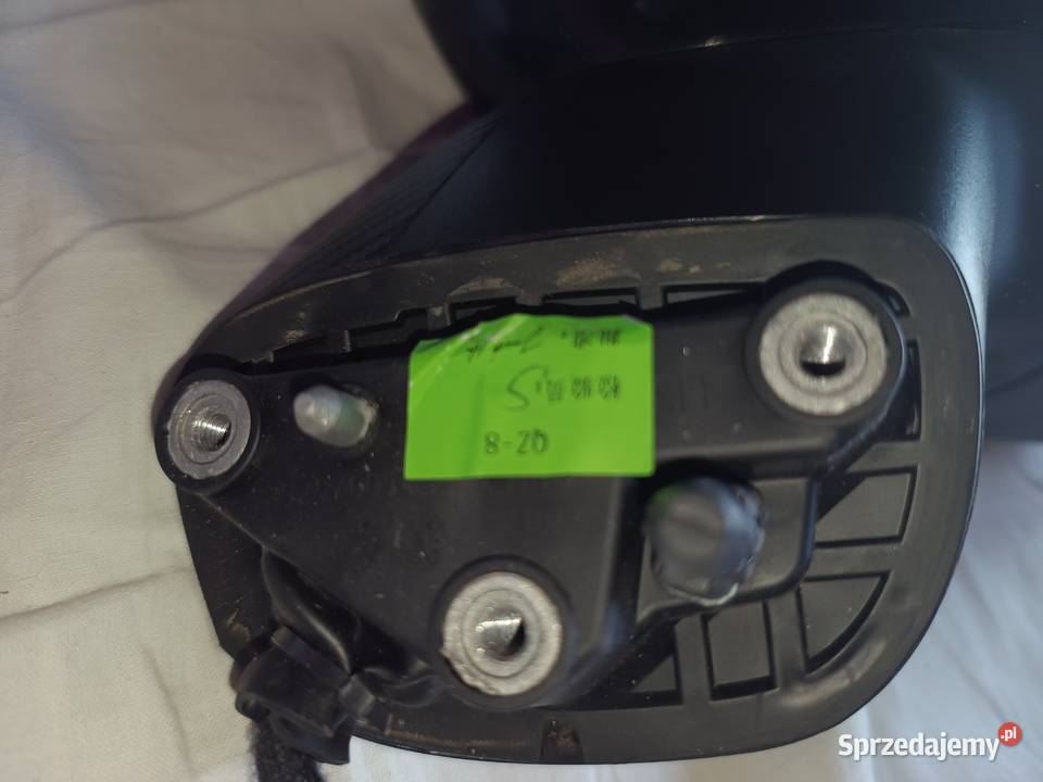 Lusterko prawe omoda 5