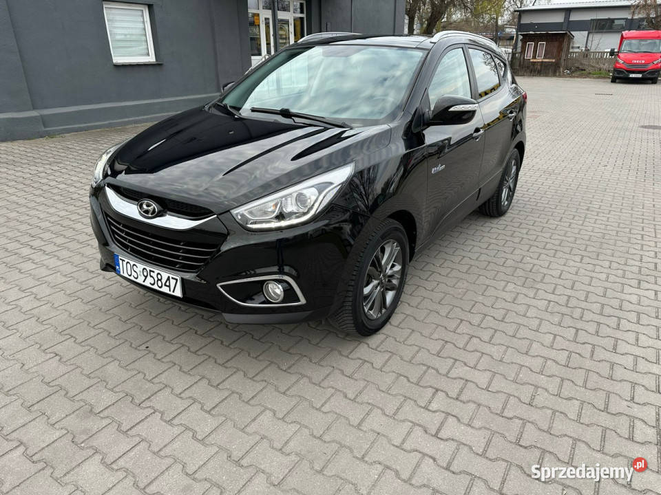 Hyundai ix35 16B FULL Alu17 Navi Xenon Stan manualna Ostrowiec Świętokrzyski