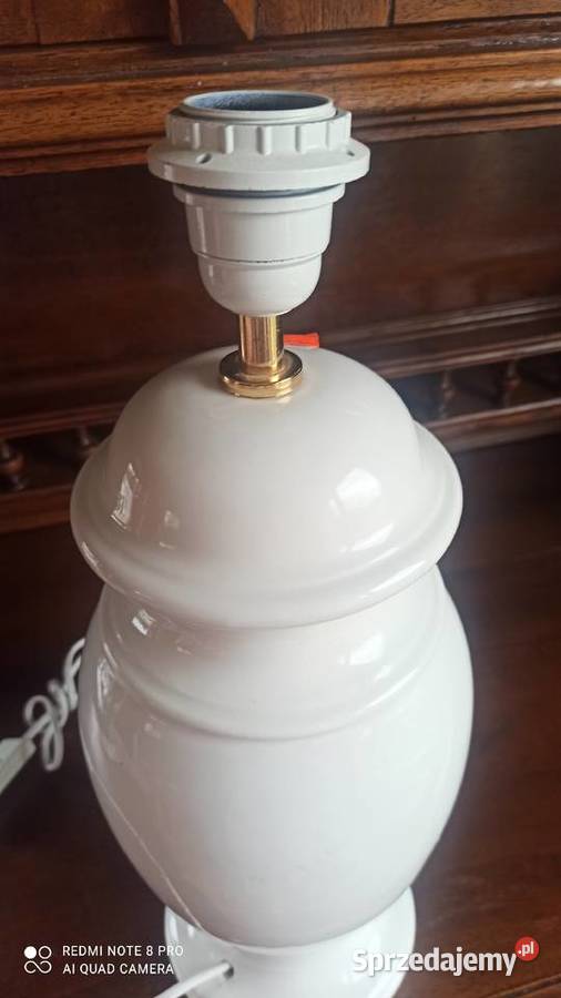 Lampa z białej porcelany Dekor to różyczki z Gdańsk