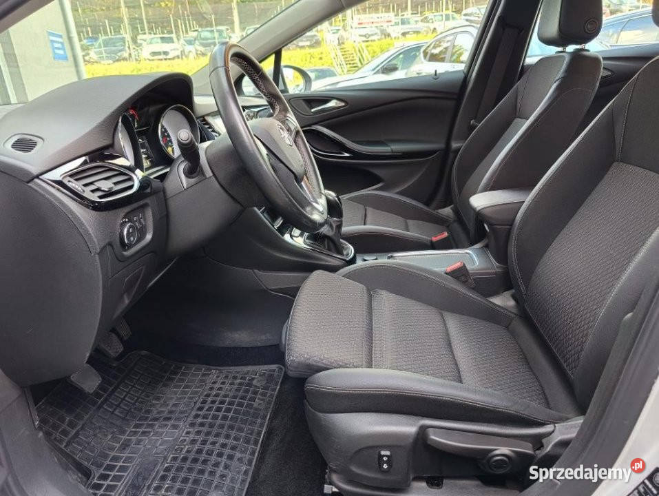 Opel Astra 2019r Krajowy