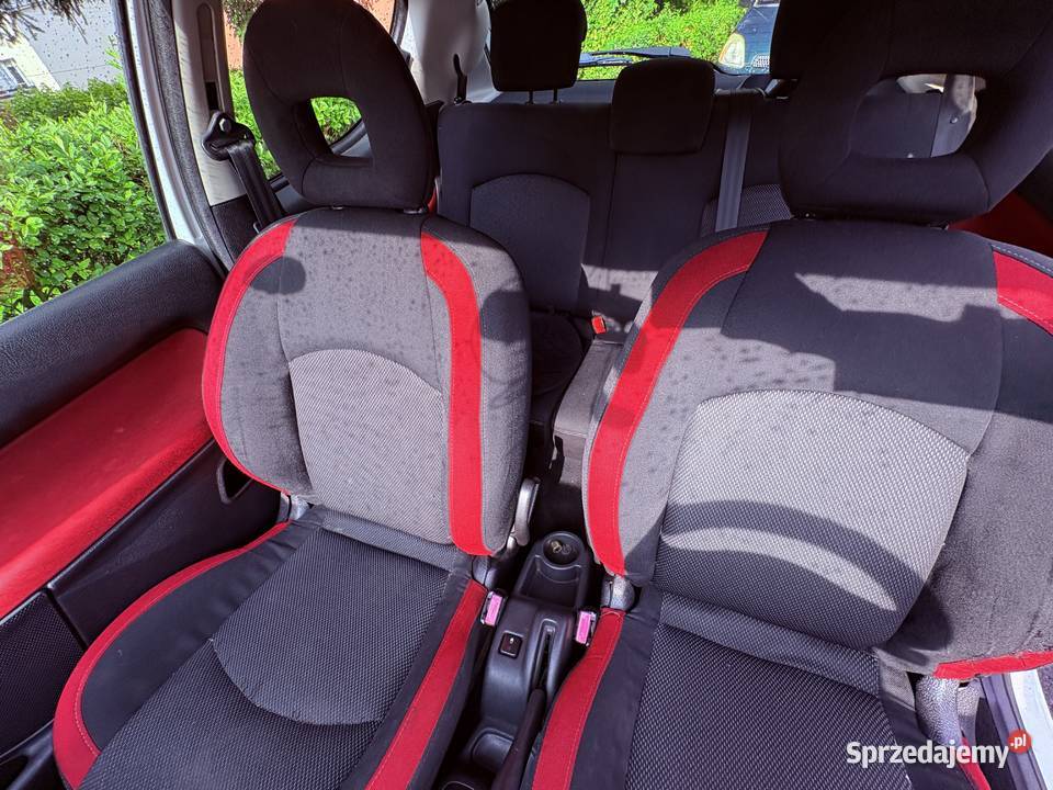Peugeot 206 14 HDi 2010r Ekonomiczne Zadbane światła do jazdy dziennej 206 plus