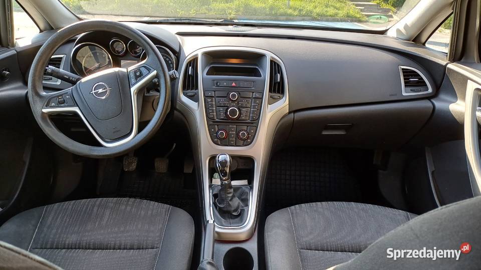 Opel Astra J 14 100 Czarna Perła centralny zamek Ostrowiec Świętokrzyski