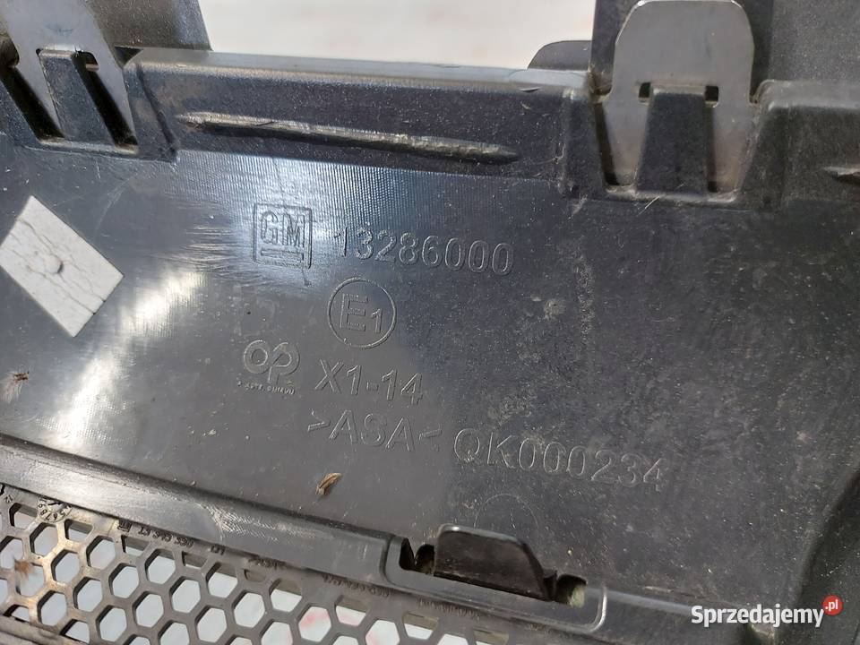 CORSA D LIFT 13r zderzak przód 13286000 świętokrzyskie