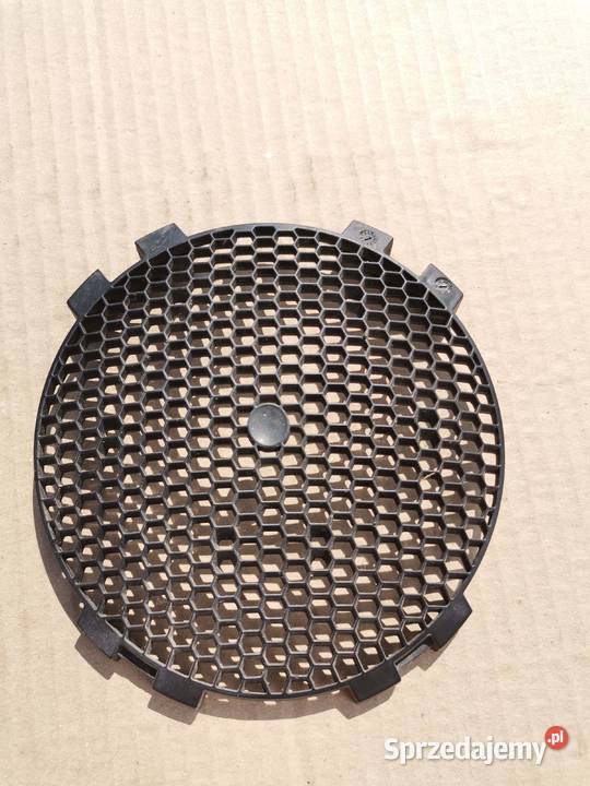 VW GOLF VI PLUS MOCOWANIE ZNACZKA ATRAPY GRILL Międzychód