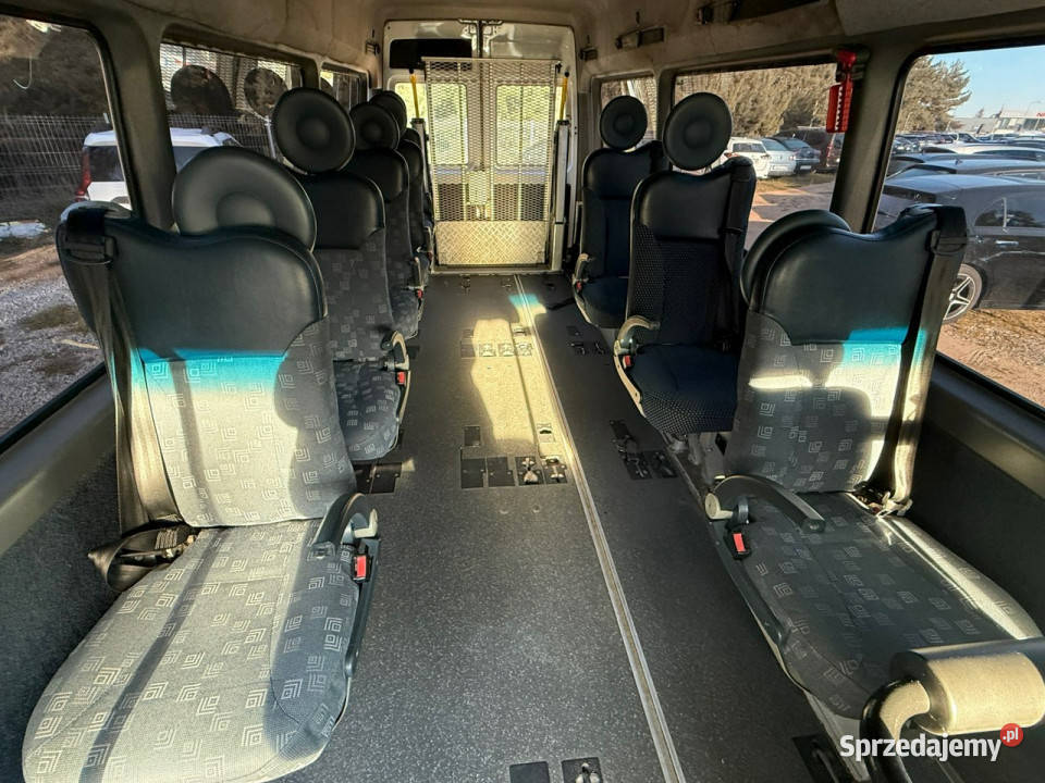 Mercedes Sprinter 22 CDI 9 OSOBOWY KLIMA Winda komputer pokładowy Przeźmierowo