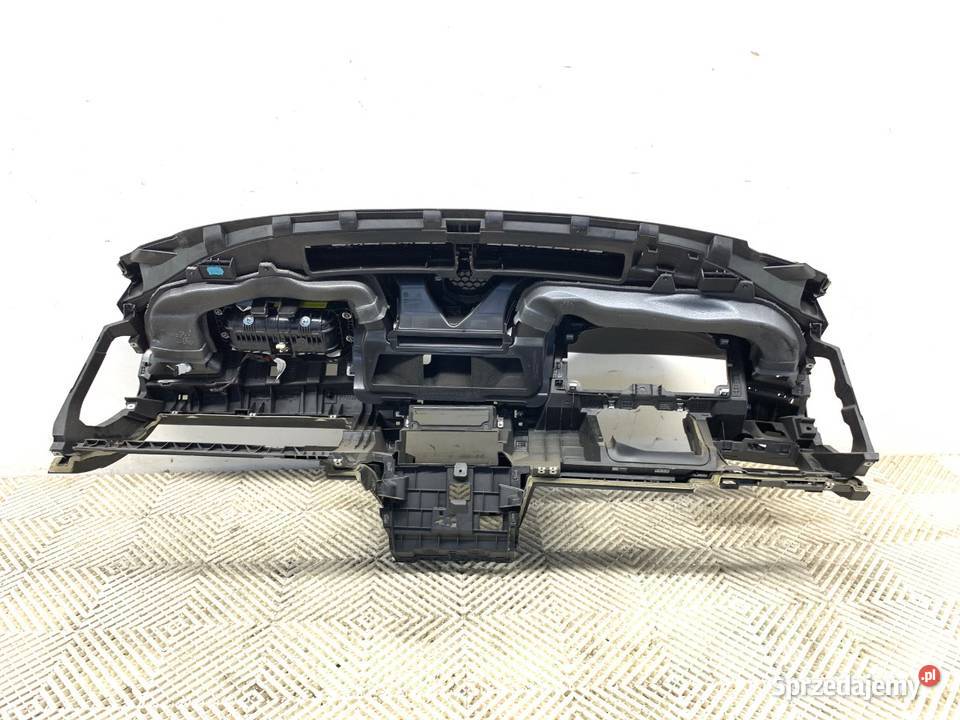 KOKPIT Z PODUSZKĄ PASAŻERA VW PASSAT B8 osobowe