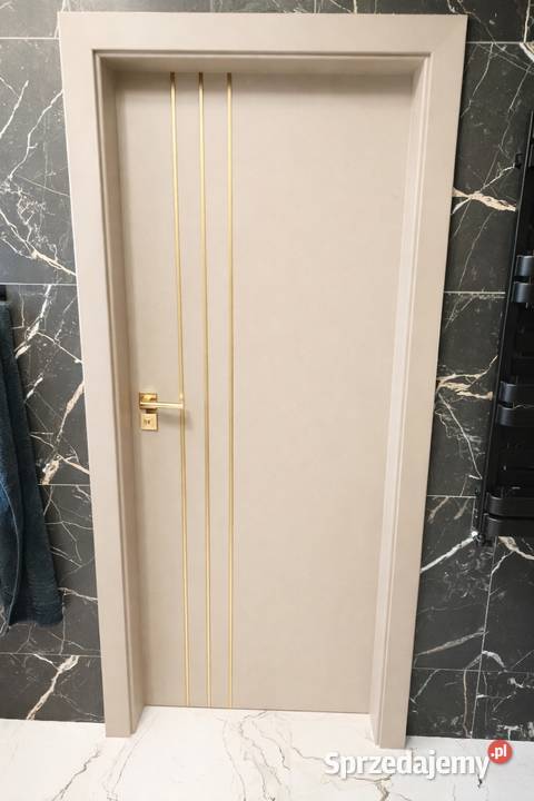 DRZWI z OŚCIEŻNICĄ REG MONTAŻ TRANSPORT Drzwi wewnętrzne