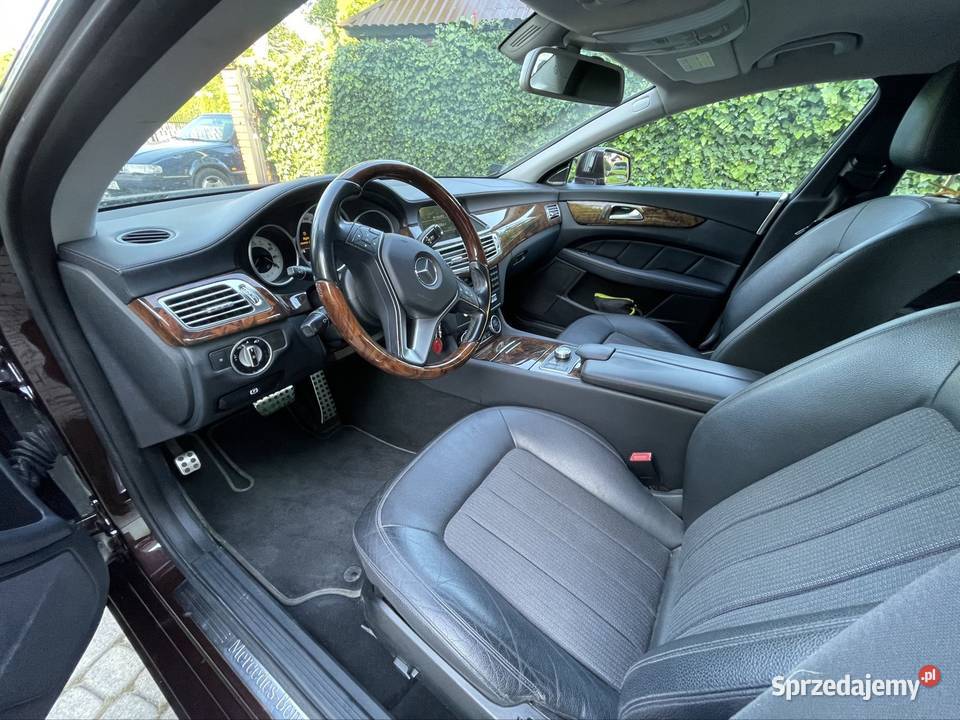 BEZWYPADKOWY SALON POLSKA sprzedam