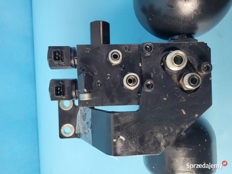 DEUTZFAHR 6130 TTV BLOK AKUMULATOR HYDRUALICZNY kujawsko-pomorskie Kolno