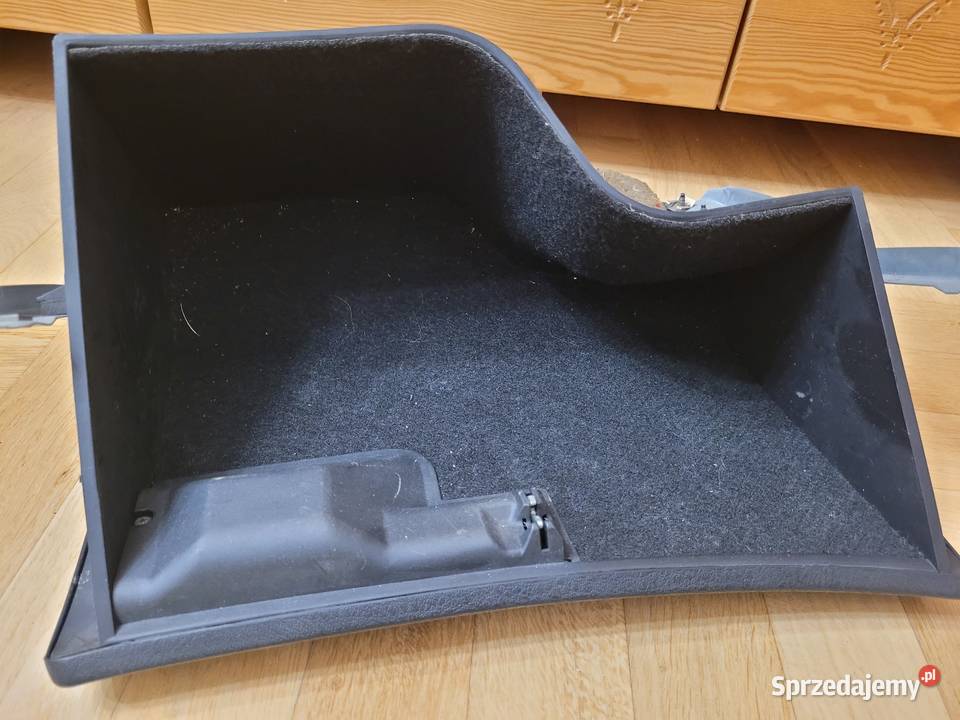 Schowek pasażera audi 80 90 b3 Cholerzyn sprzedam