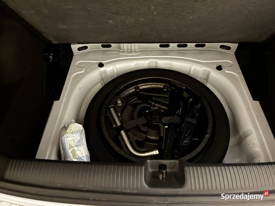 Audi Q2 benzyna 14 kupiony w polskim salonie Myślenice