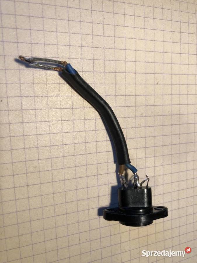 Unitra gniazdo głośnikowe DIN 3pinowe z Tychy