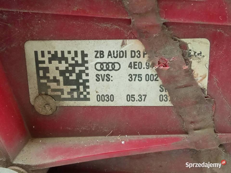 LAMPA TYŁ PRAWA SEDAN Audi A8 II 20022010 D3 osobowe