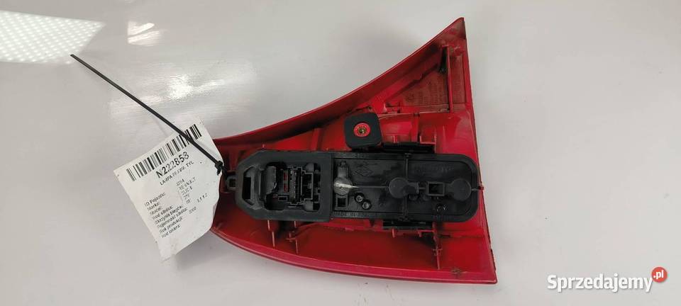 LAMPA PRAWA TYŁ RENAULT CLIO II Lipno sprzedam