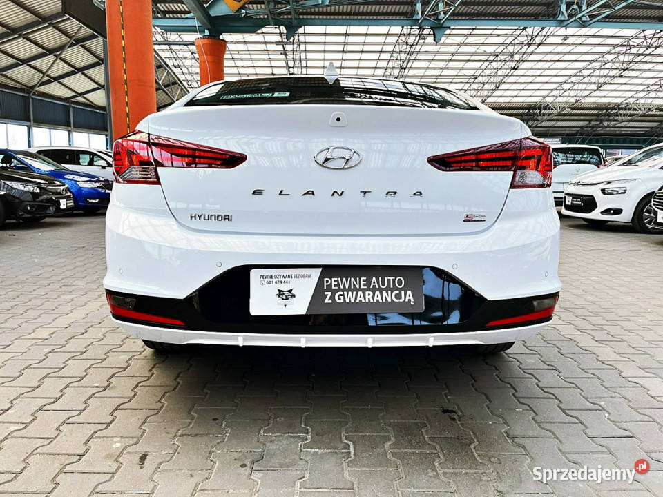 Hyundai Elantra 16 16V Moc128 LEDNaviKamera przyciemniane szyby śląskie
