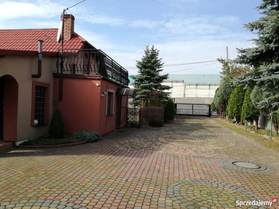 Sprzedam dom z działką balkon świętokrzyskie