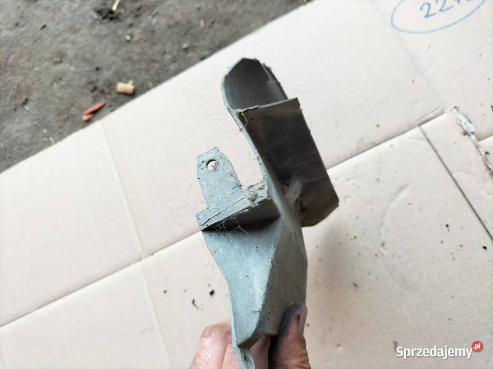 AUDI 80 B4 80B4 8A0805647 ŁAPACZ POWIETRZA lubelskie Kamień-Kolonia