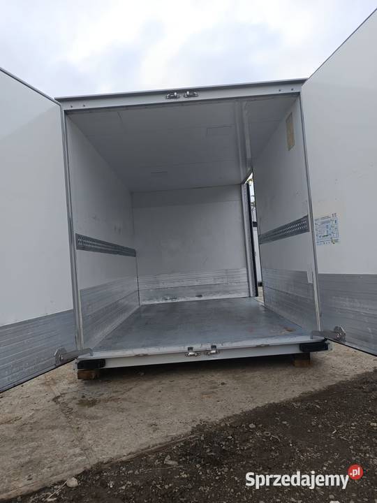 Kontener magazyn izoterma chłodnia garaż Magazynowanie