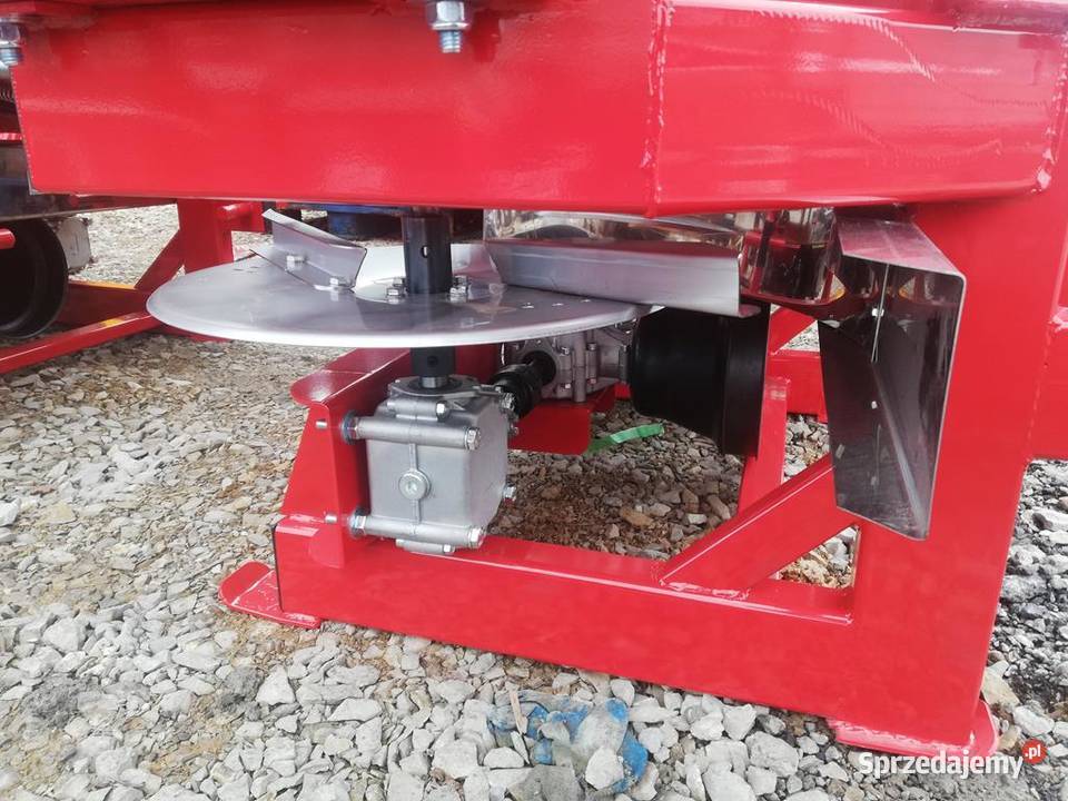 Rozsiewacz nawozu hydraulika STRUMYK TYTAN 0223 Zgierz