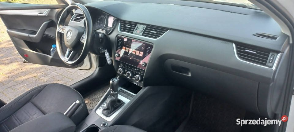 koda Octavia DSG Ledy Climatronic Dwustrefowy czujnik zmierzchu Octavia pomorskie Gdańsk