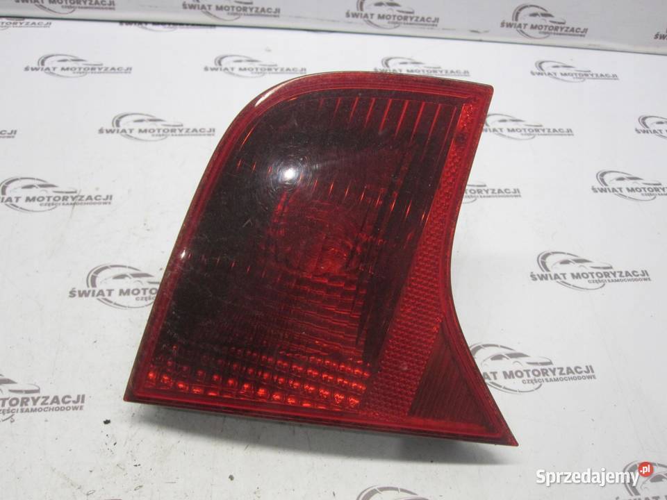 AUDI A4 B7 07r lampa lewa tył w klapę 8E5945093A osobowe