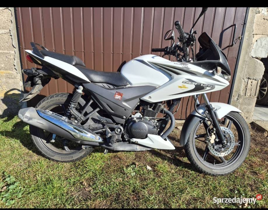 Honda CBF125 2014 125cm3 Różan