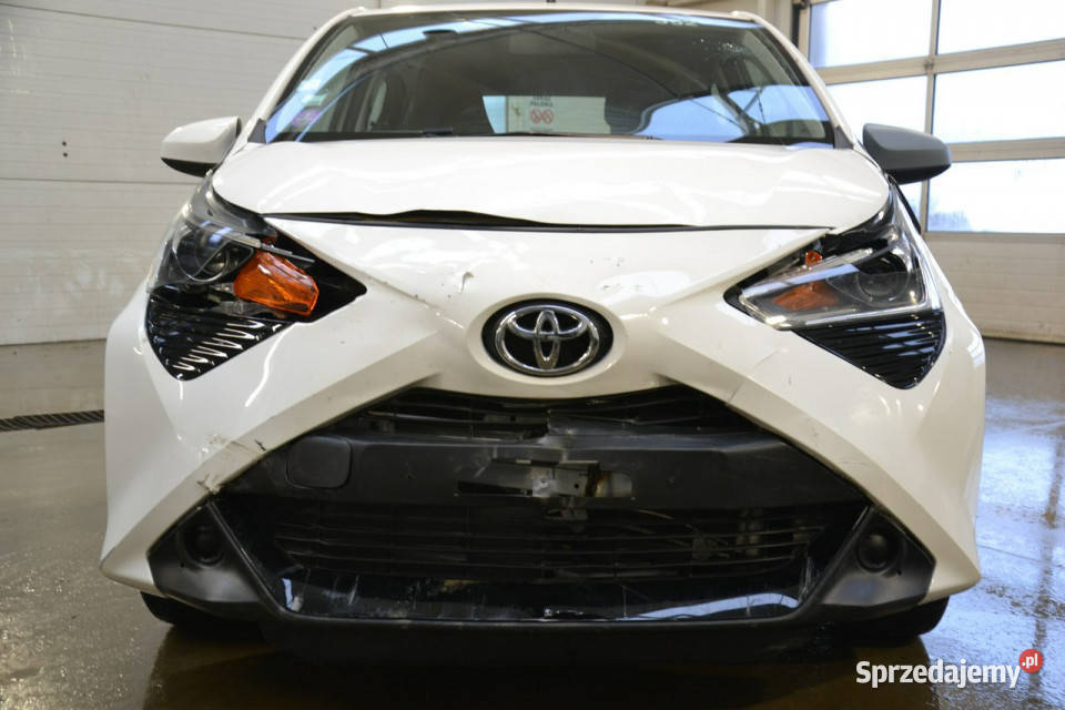 Toyota Aygo 10 benzyna 72 klimatyzacja tablet