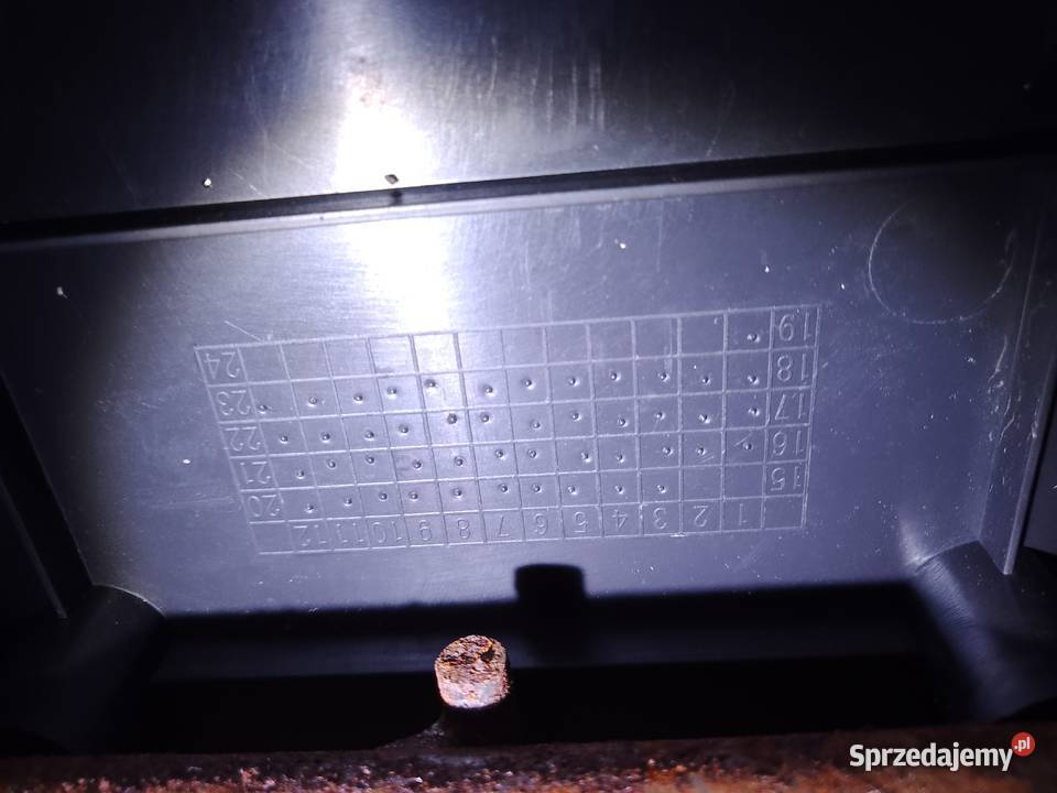 Mitsubishi Outlander III kanapa tylna 19r Fotele i kanapy Sandomierz