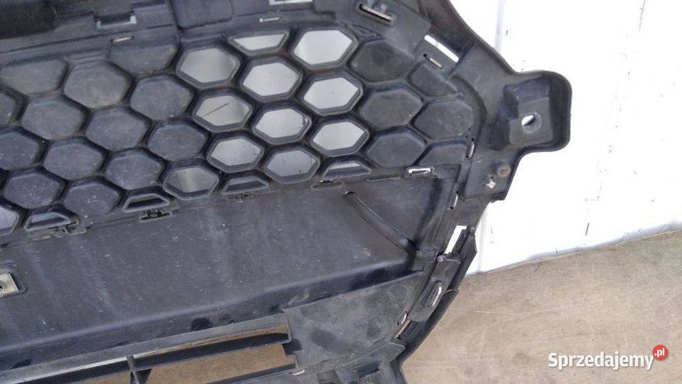 SUZUKI SWIFT MK8 17 GRILL ATRAPA KRATKA
