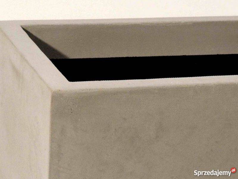 Lekkie donice balkonowe