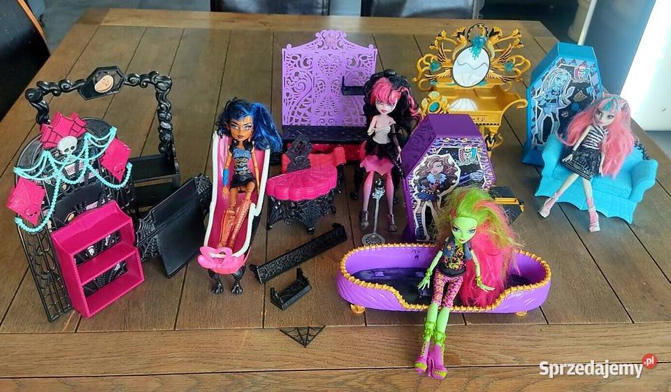 4 Lalki Monster high Trumna wampirów mnóstwo Świdnica sprzedam