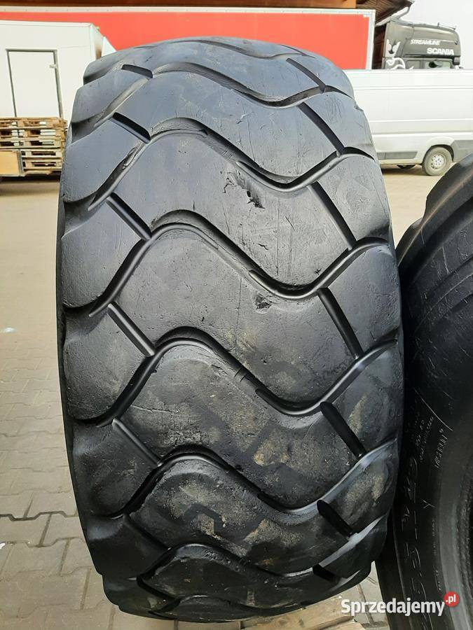 2x Opona używana przemysłowa 265R25 MICHELIN Do maszyn budowlanych sprzedam