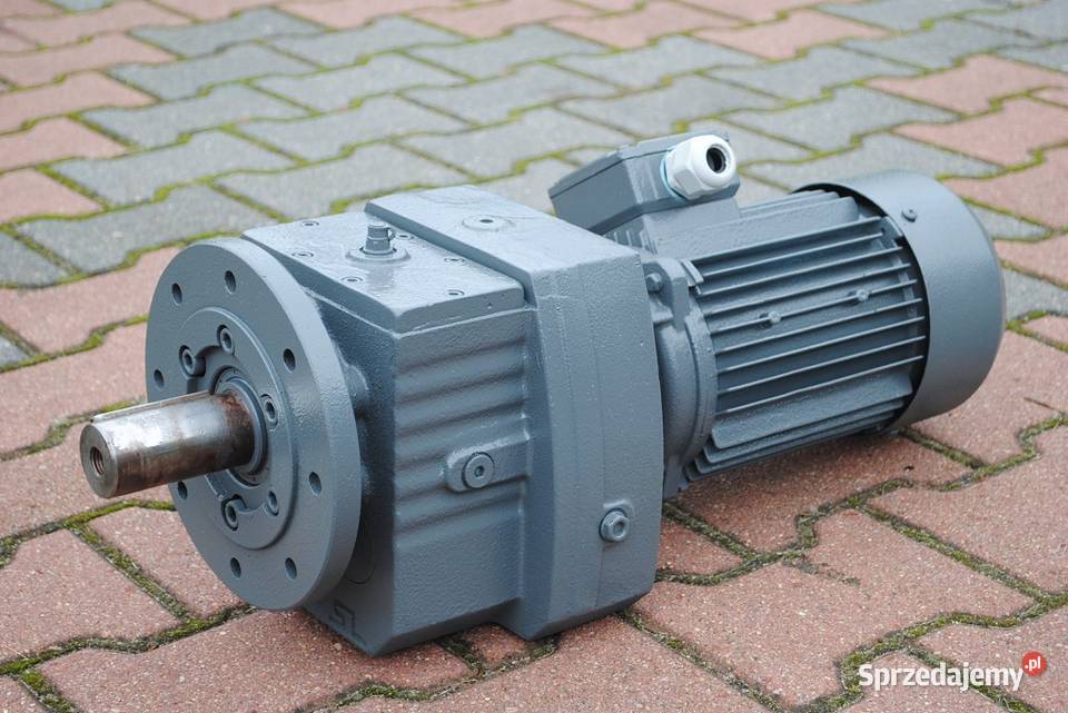Motoreduktor kołnierzowy 15kw 48obrmin Flender Kargowa