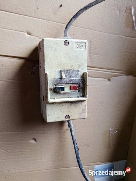 Dojarka włącznik orginał alfa laval Namysłów