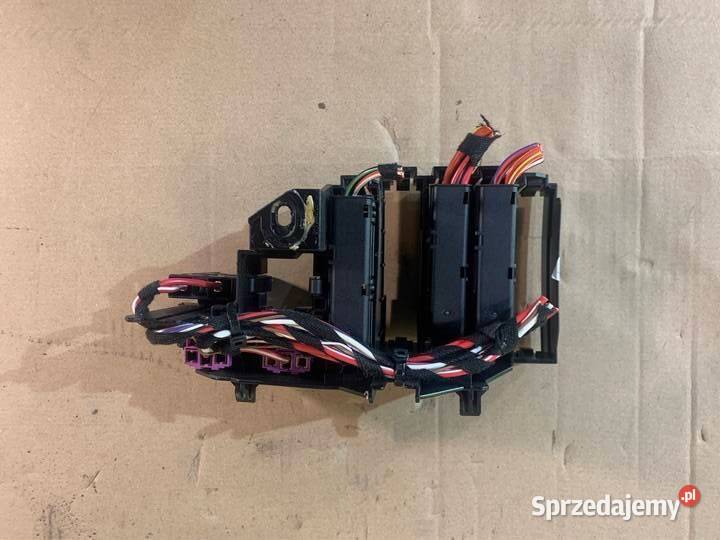 8A0937530 skrzynka bezpieczników audi a5 8t lift Skrzynki bezpieczników Szczecin