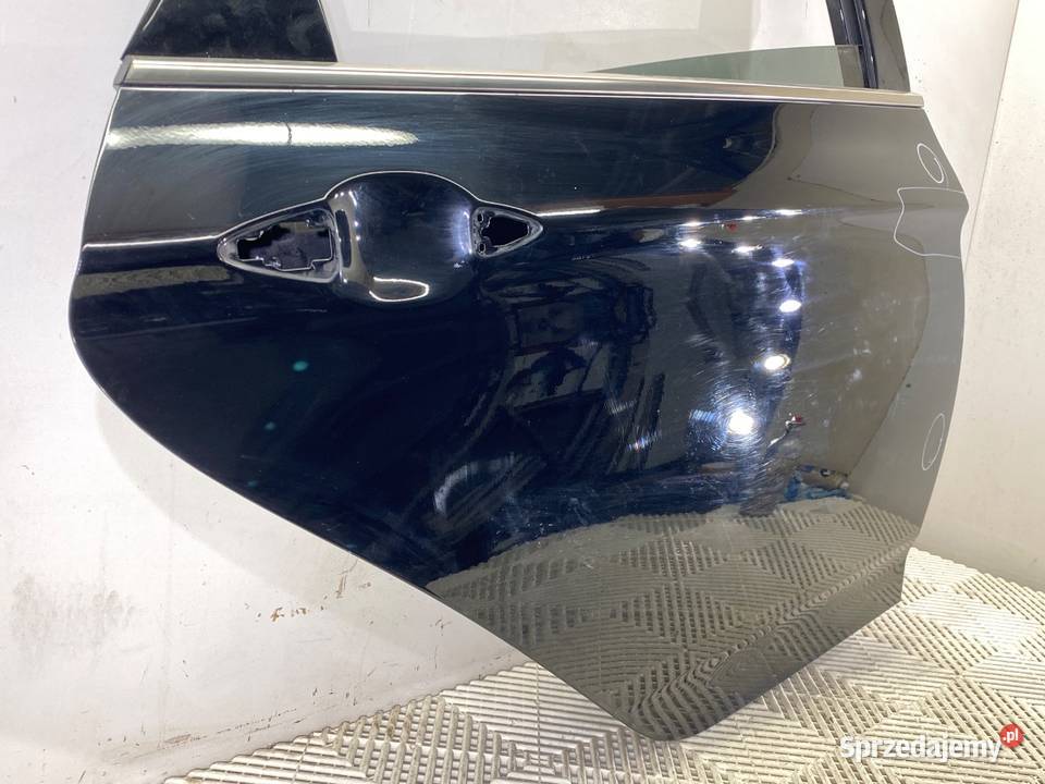 DRZWI PRAWY TYŁ HYUNDAI i40 Kombi Drzwi Motoryzacja podkarpackie