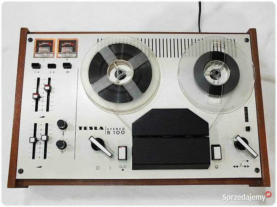 Magnetofon szpulowy TESLA B100 STEREO W pełni