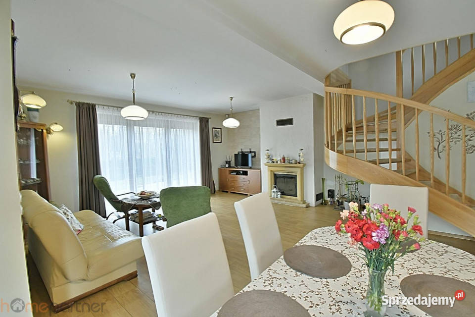 Dom wolnostojący 1384m2 Miłoszyce 138.4m2