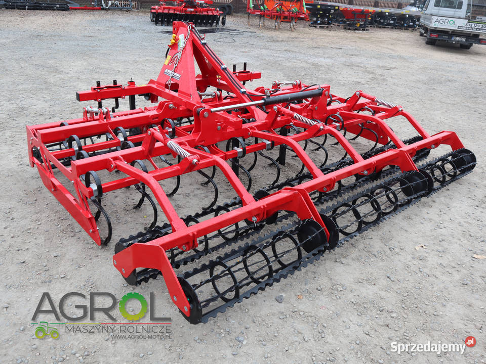 Agregat uprawowy przedsiewny AgroFactory CARO