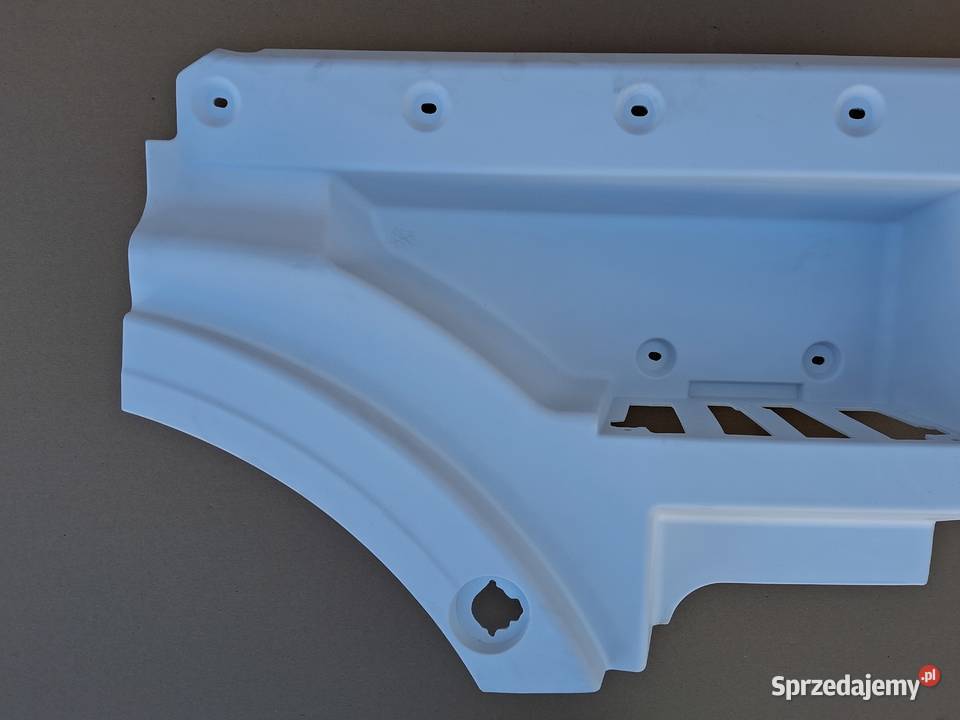 MAN TGX TG3 STOPNICA PRAWA OBUDOWA STOPNIA Bieleń