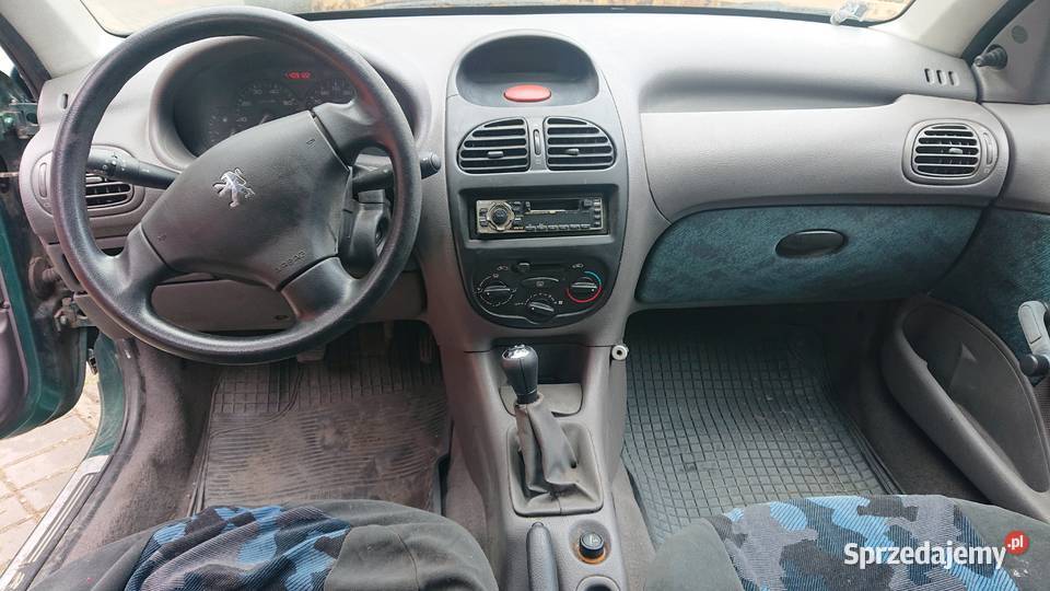 Peugeot 206 11 benzyna 2001 Niemodlin
