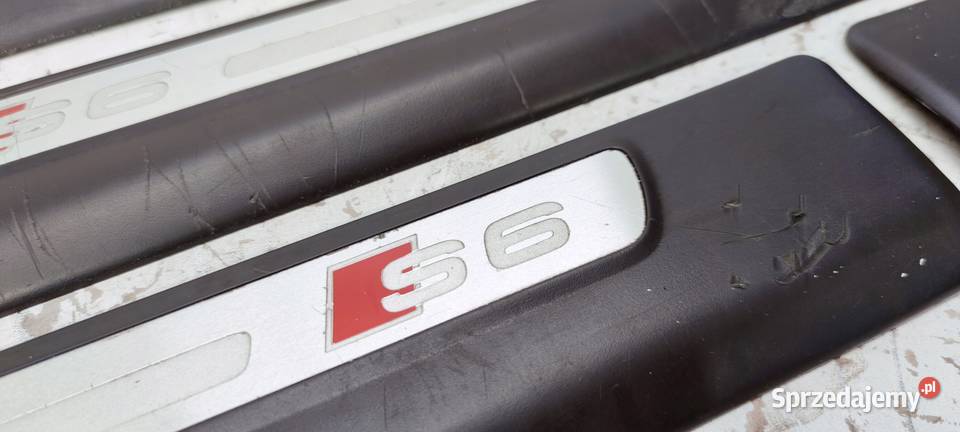 LISTWA LISTWY PROGOWE KOMPLET AUDI A6 S6 C6 Przystajń