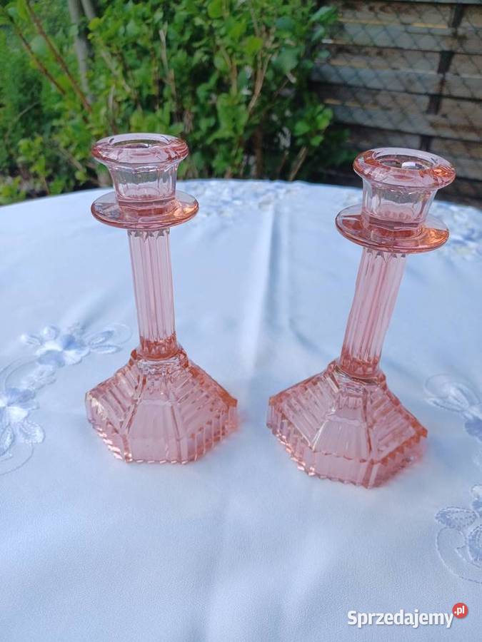 Dwa świeczniki szkło rozalinowe Kolekcja Poznań