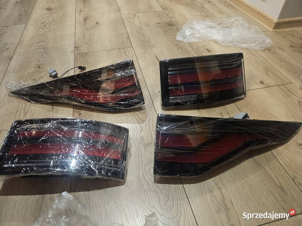 Lampy tylne Land Rover Discovery 5 Rok produkcji 2020 pomorskie Słupsk