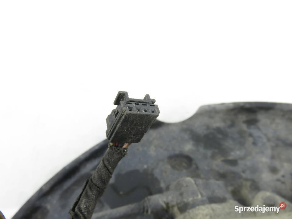 ZWROTNICA PIASTA PRZEDNIA LEWA AUDI A4 B6 19 TDI