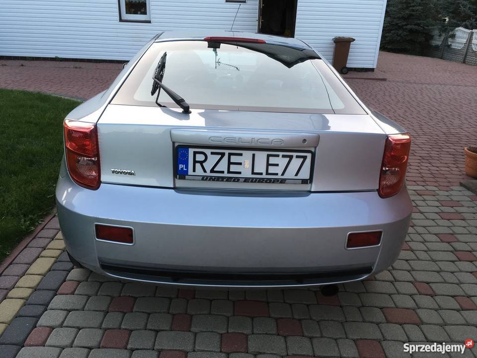 TOYOTA CELICA VVTI 1 8 VIIGeneracja 2003r 143KM podkarpackie Dąbrowa