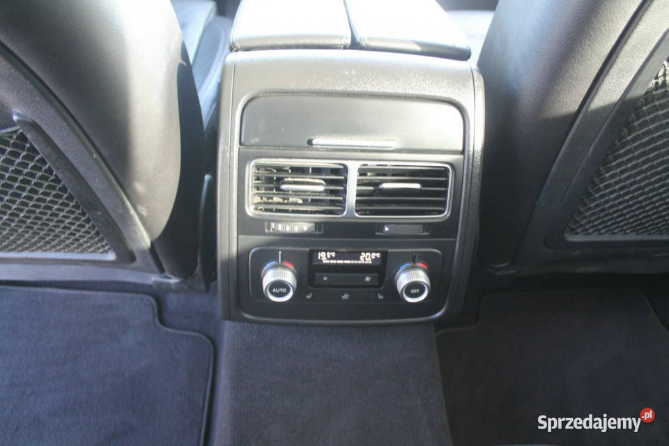 Volkswagen Touareg II 2010 diesel Ostrów Wielkopolski