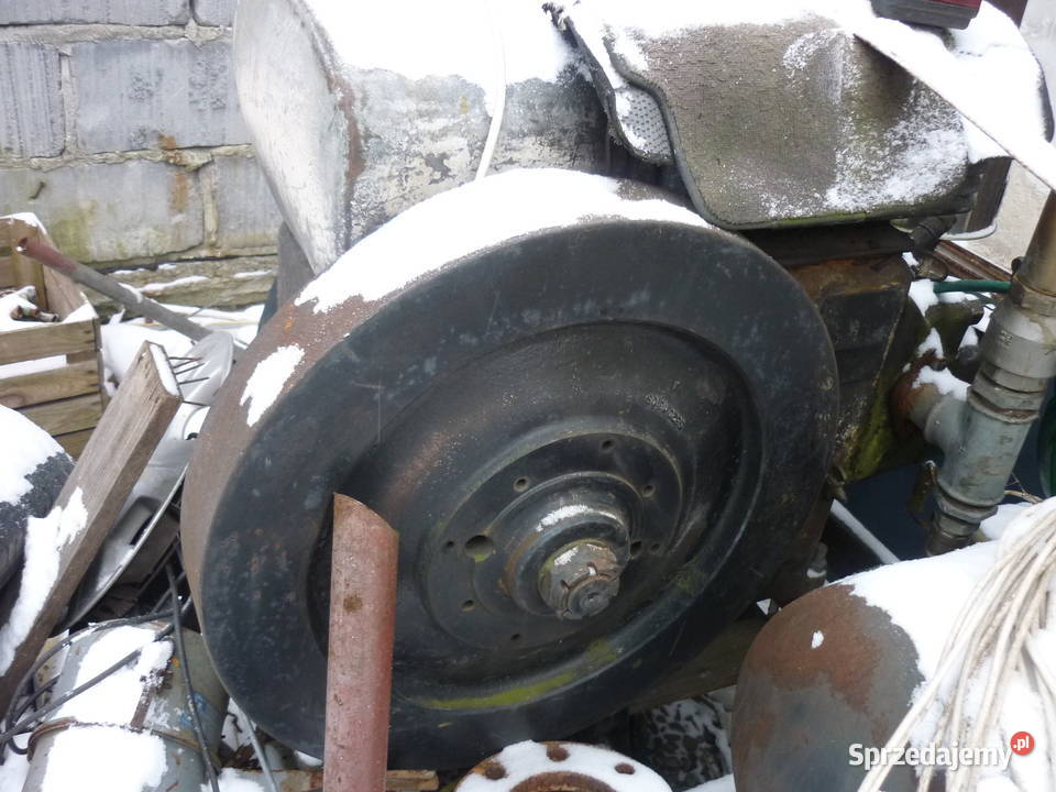 Silnik S312 na podwoziu