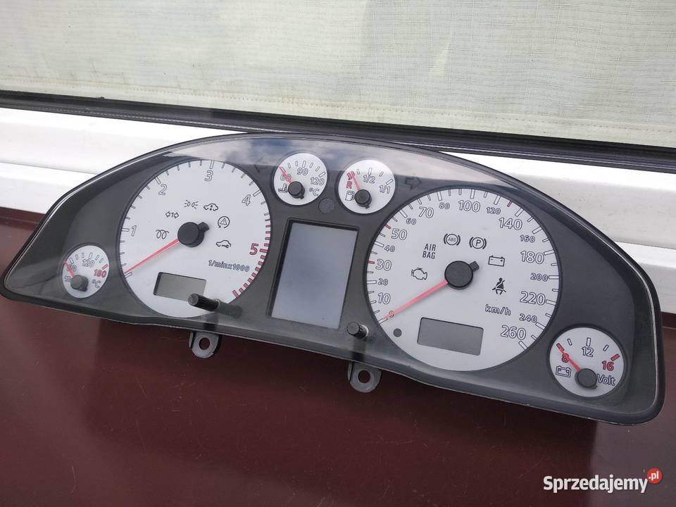 Audi A4 B5 19 TDI licznik zegary full pełny FIS osobowe Sieradz sprzedam