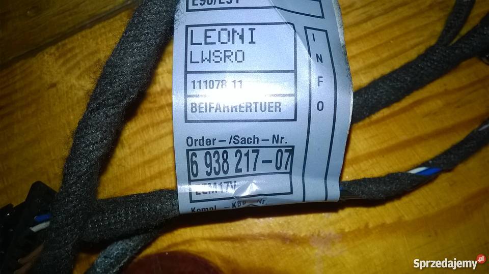 Wiązka elektryczna dzwi lewy przód BMW E90 E91 osobowe Poręba sprzedam